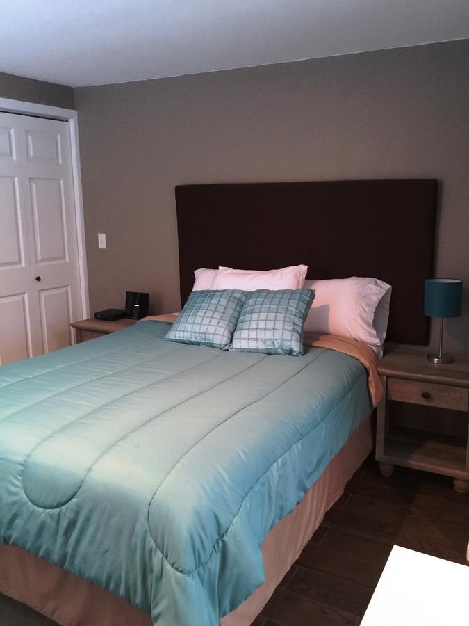 Brimley Motel Suites Eksteriør billede